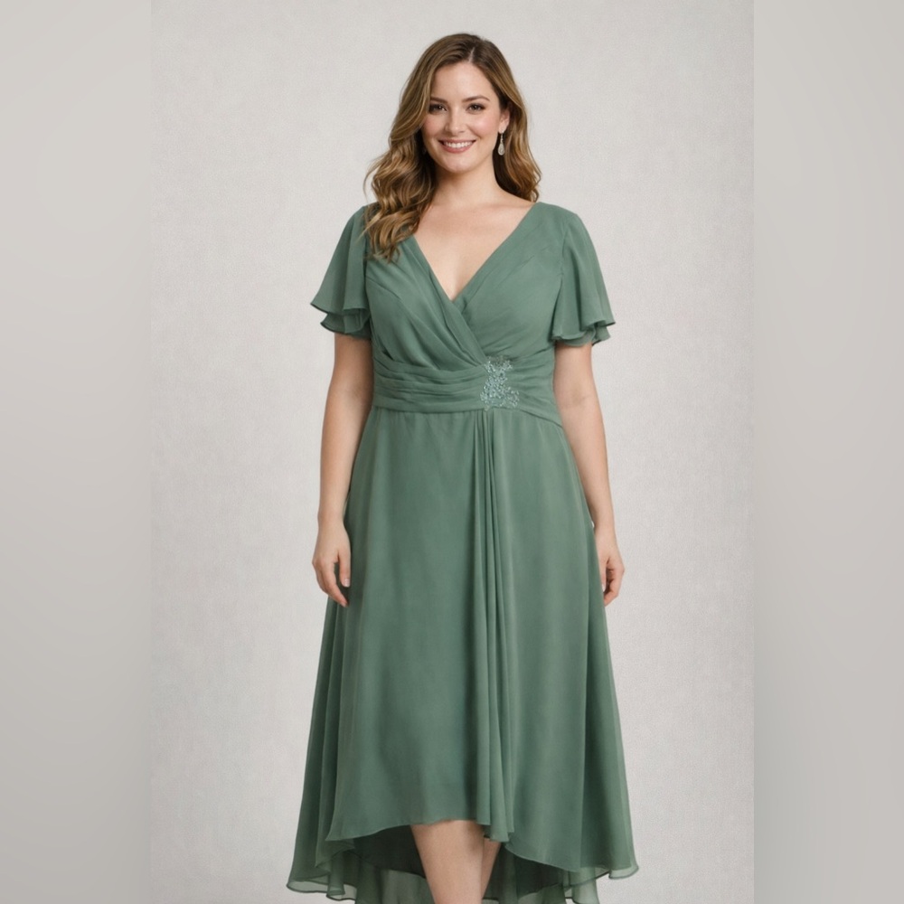 Elegant Green Evening Dress